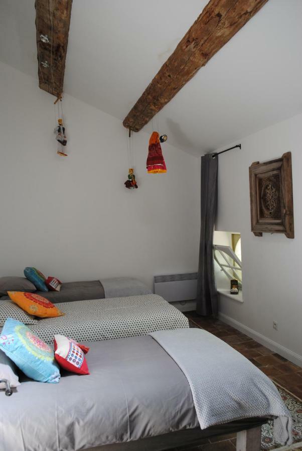 Les Routes Du Monde Bed & Breakfast Saint-Genies-de-Comolas Bagian luar foto