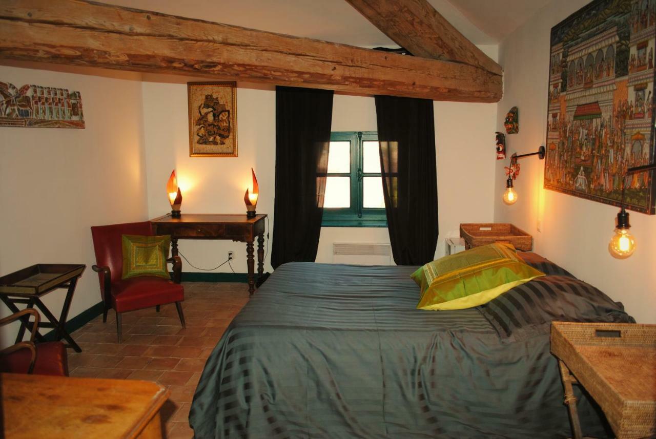 Les Routes Du Monde Bed & Breakfast Saint-Genies-de-Comolas Bagian luar foto