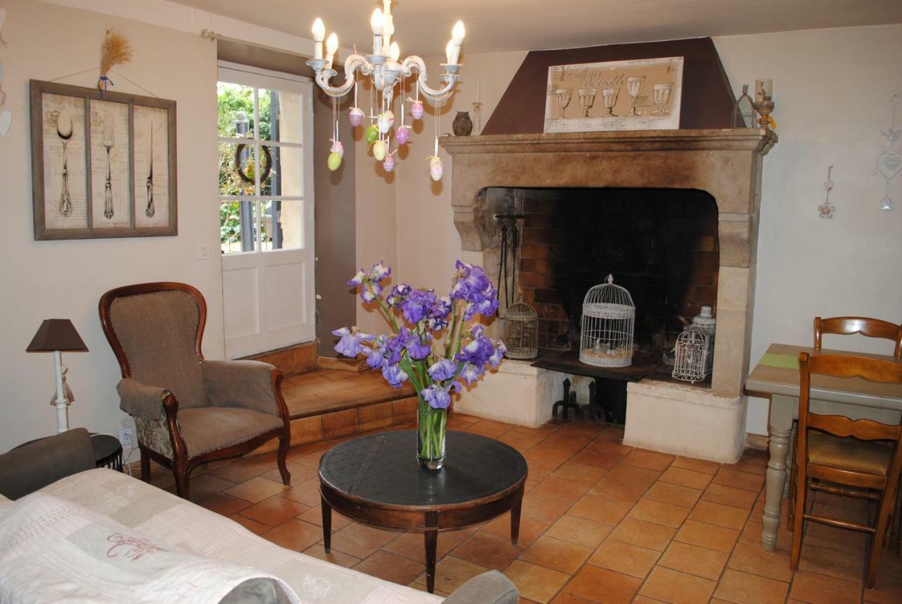 Les Routes Du Monde Bed & Breakfast Saint-Genies-de-Comolas Bagian luar foto